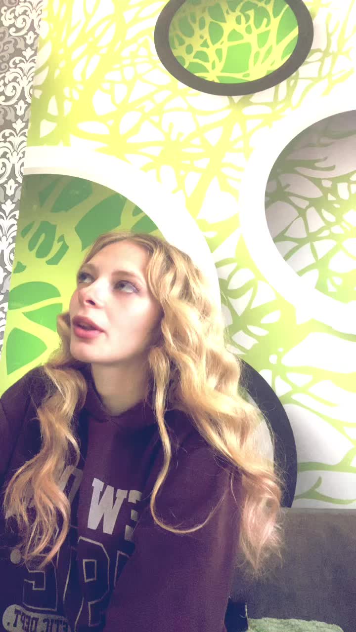 @Милк Шейк🥰