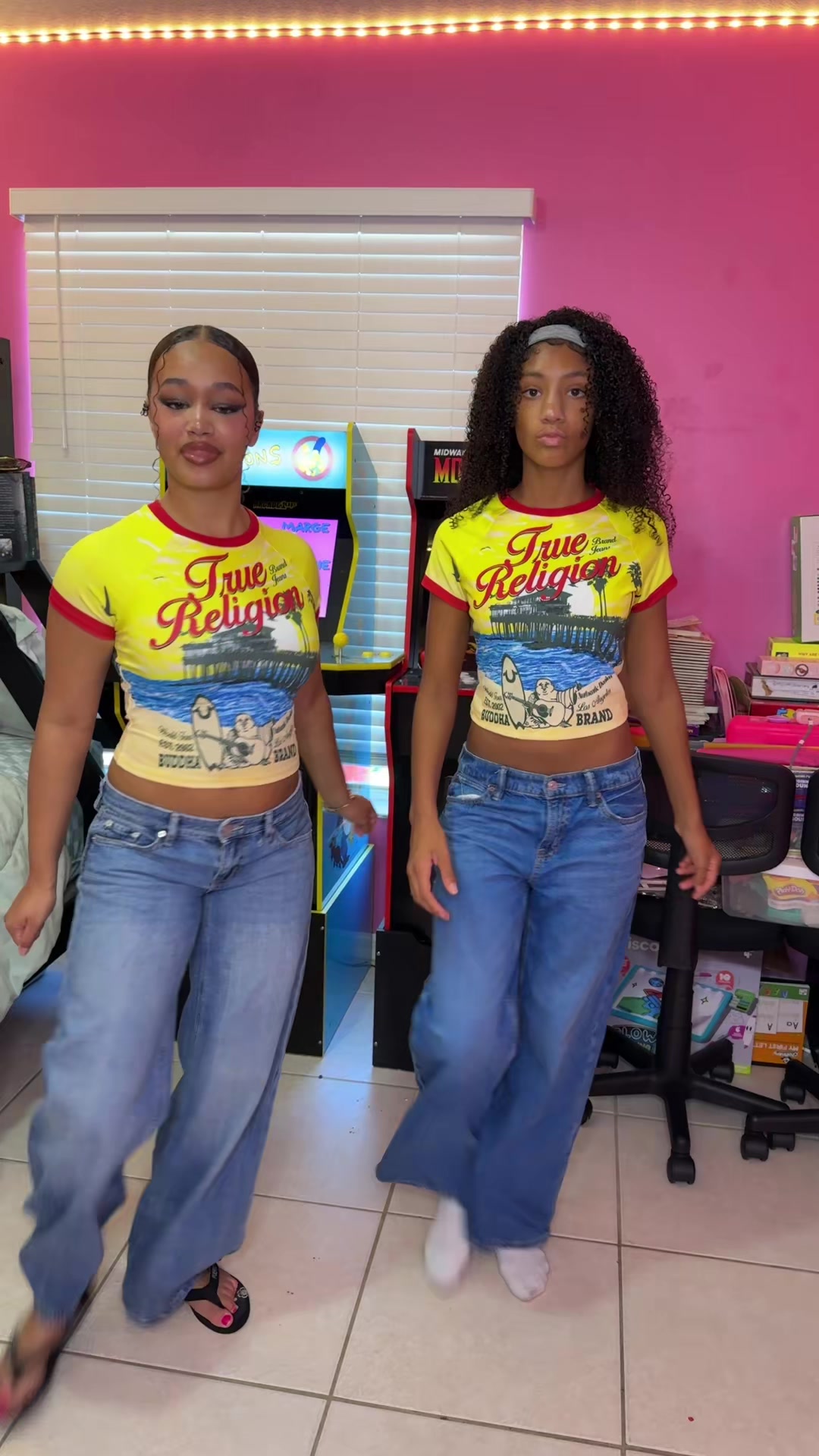 @DemDaddysGirls4