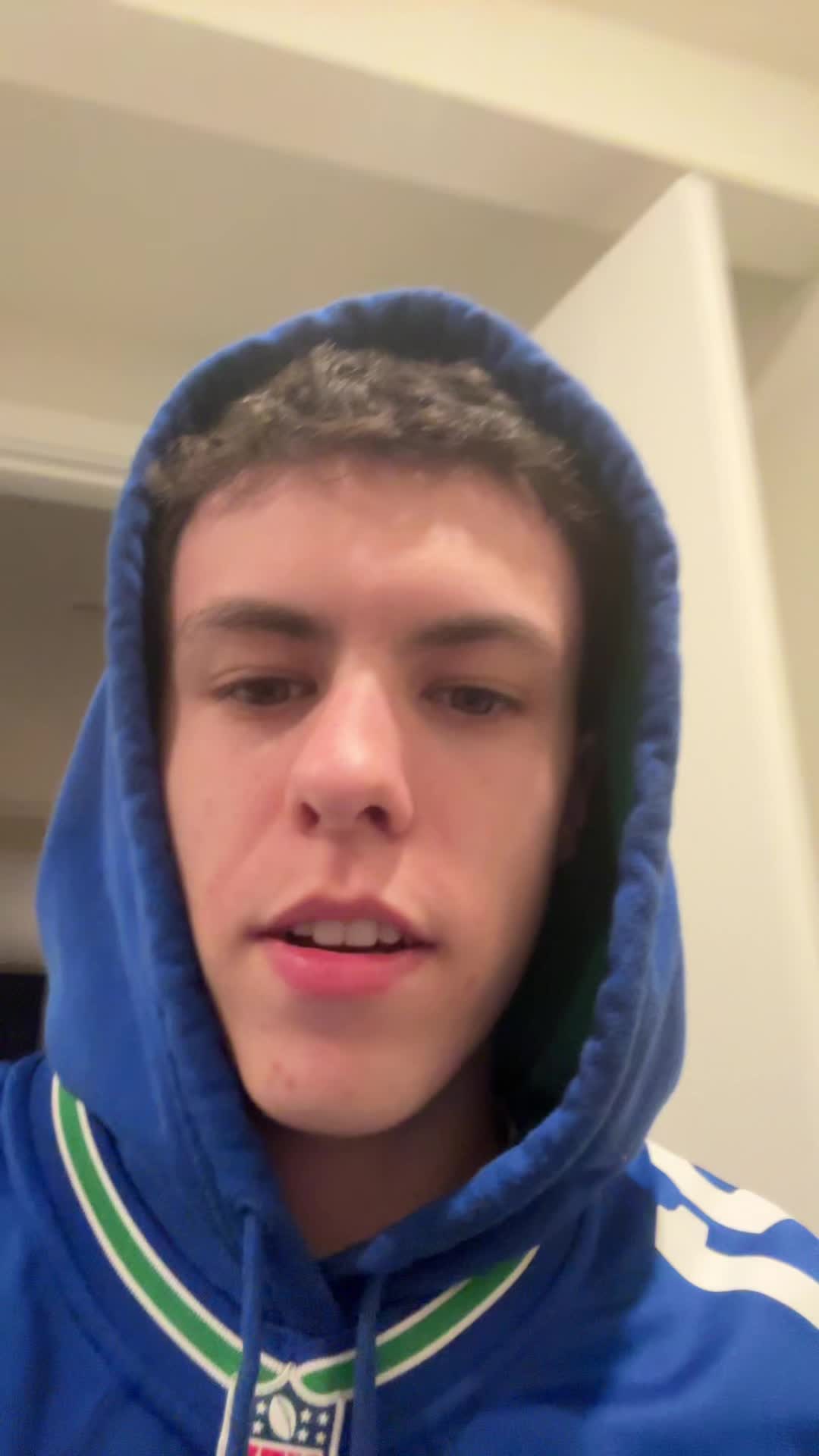 @Beige27