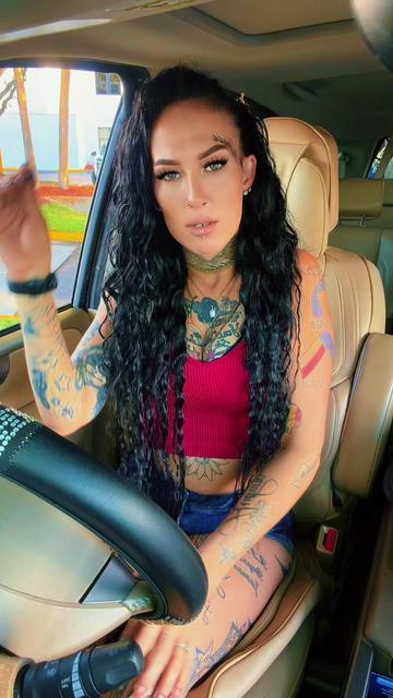 @ғͫʊͦcͭкͪɳͣ Tattedmommy420
