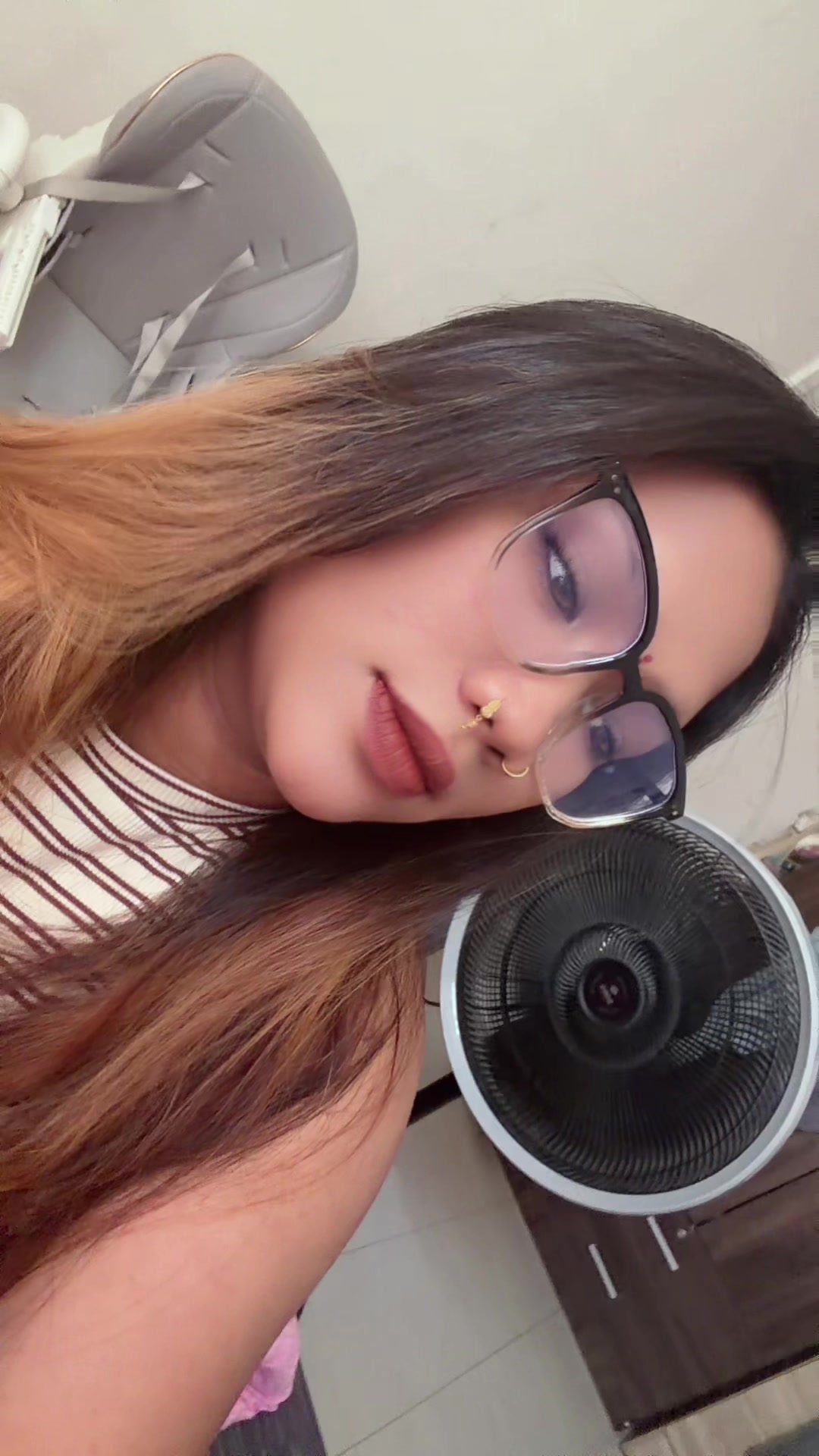 @Ashbby