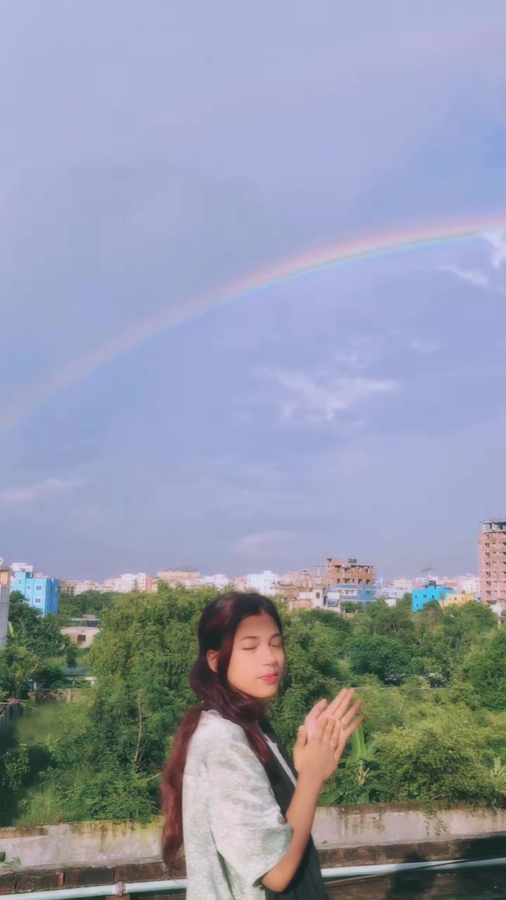 @JANU🌷😫🎀