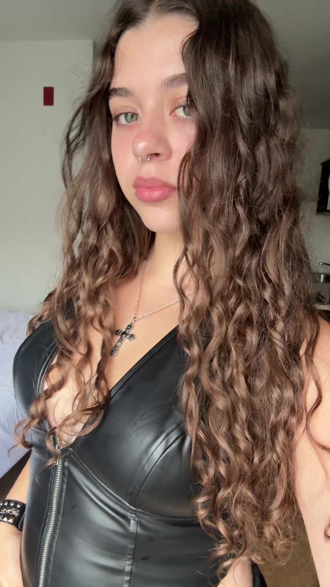 @loraine