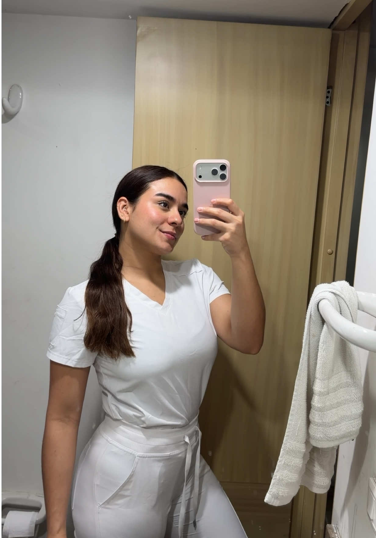 @Mariana ramirez r