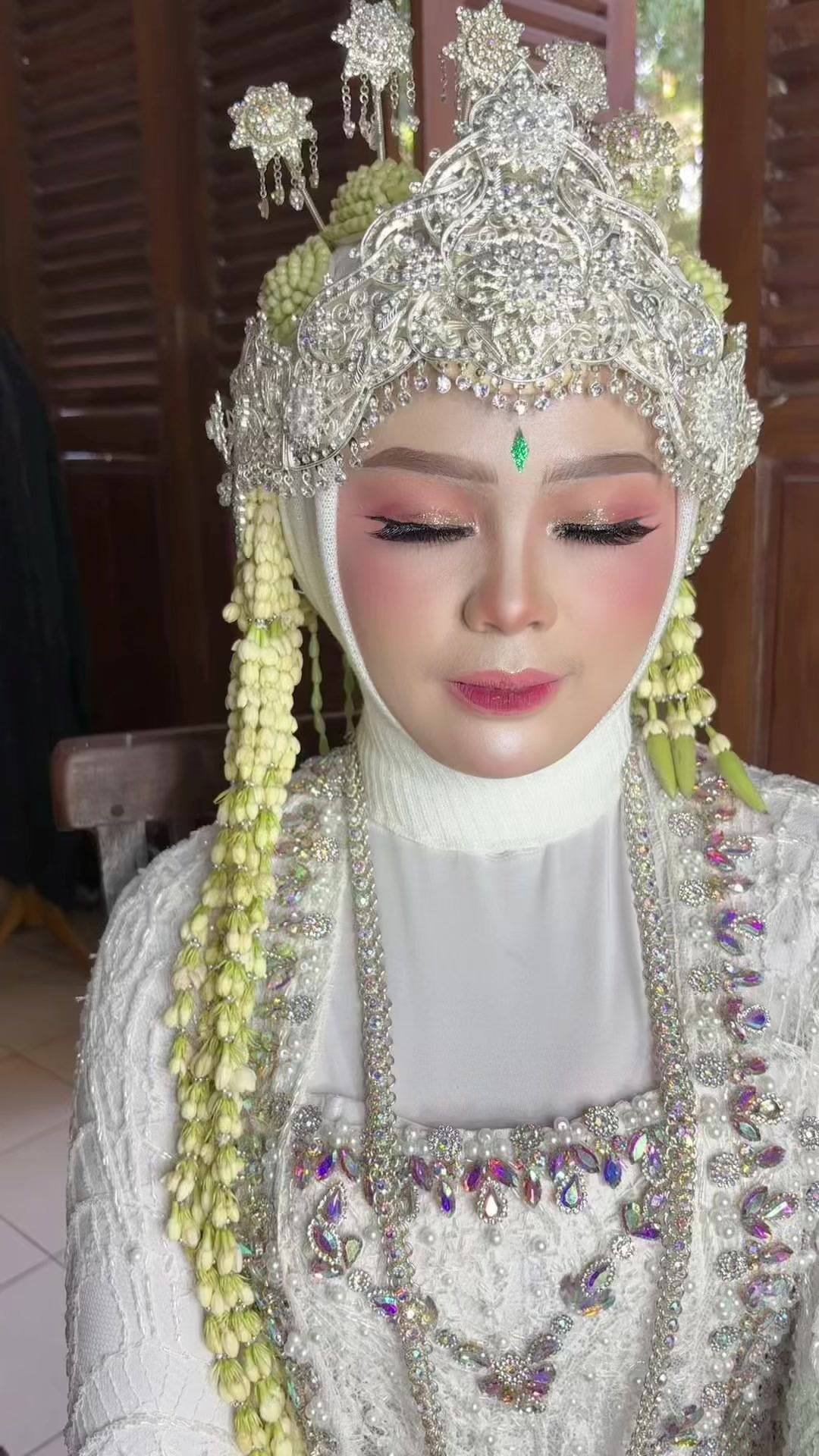 @nazma&ensp;makeup