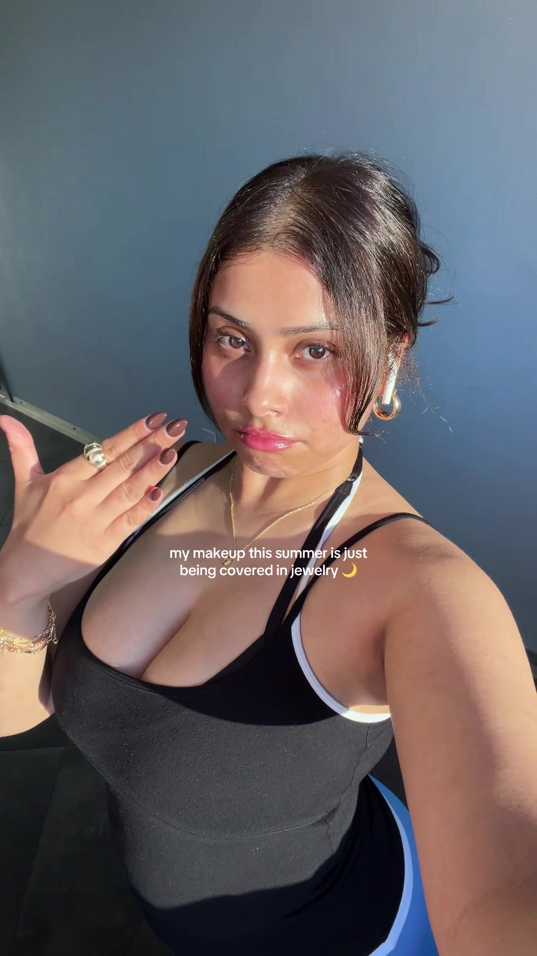 @Nudrat