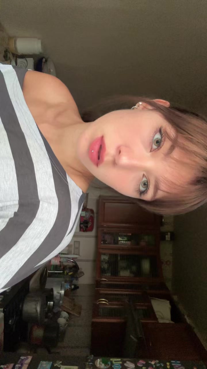 @зовите меня Лана 🥀