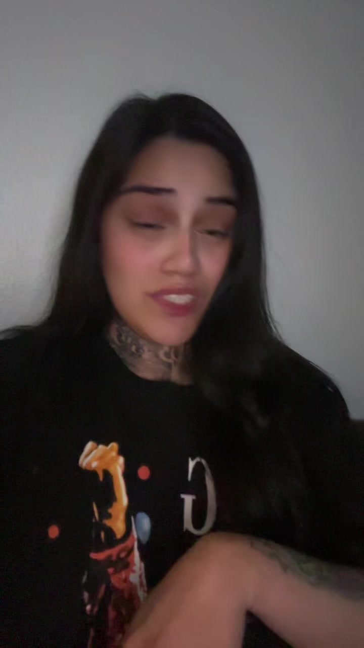 @ANGEL👼