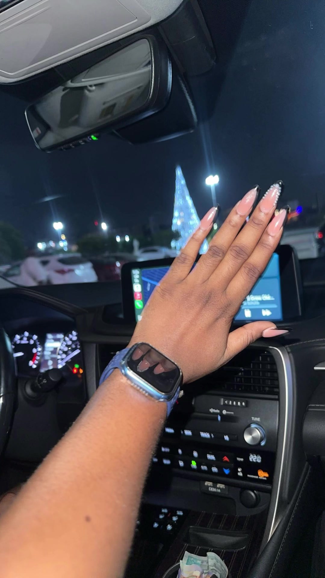 @𝑰𝑪𝑬🦋🩺