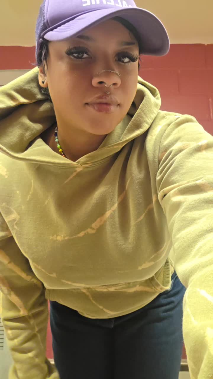 @capriG0at♡