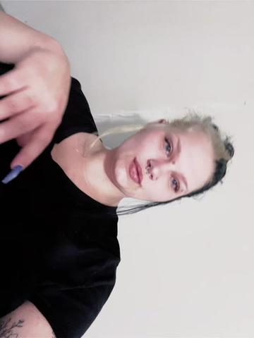 @Liv