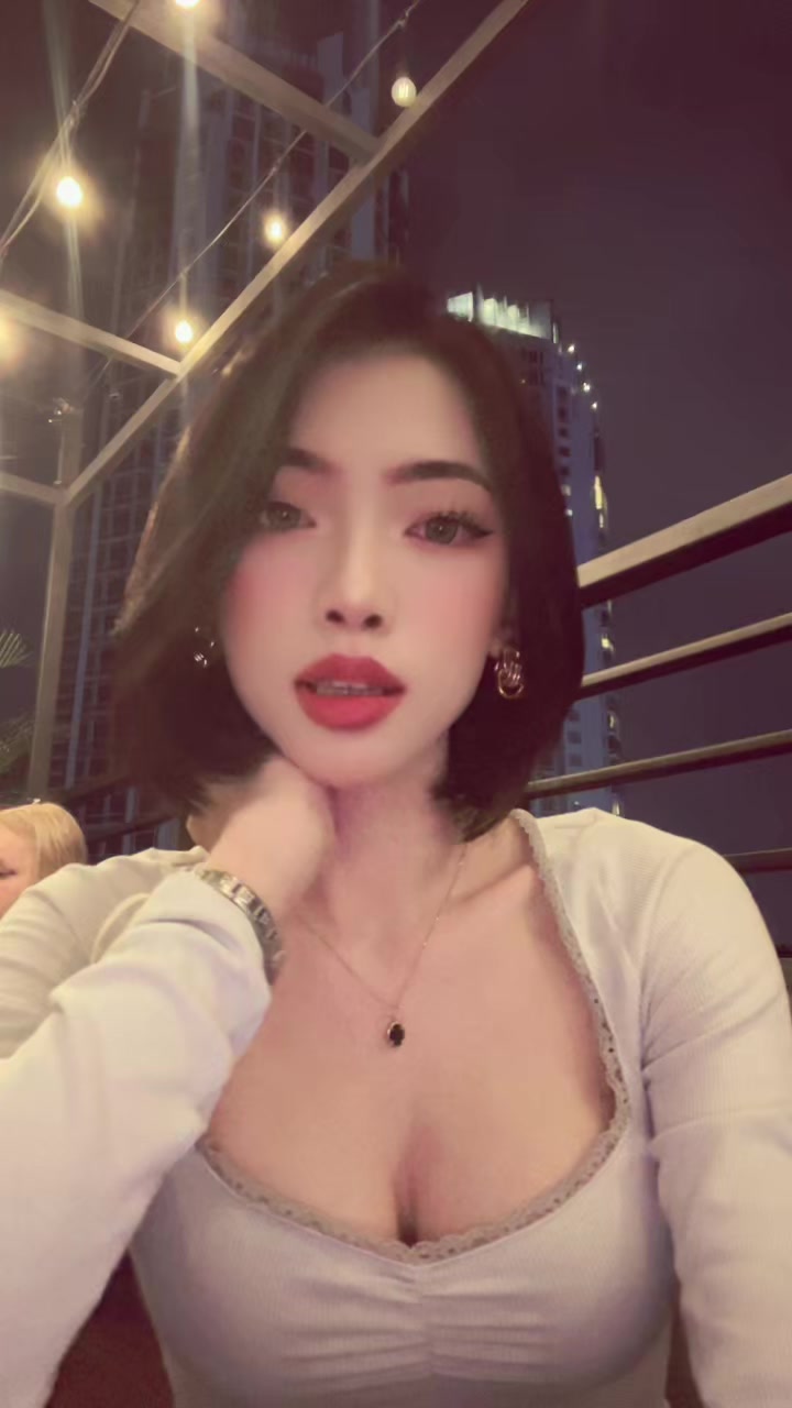 @vallenciiaa