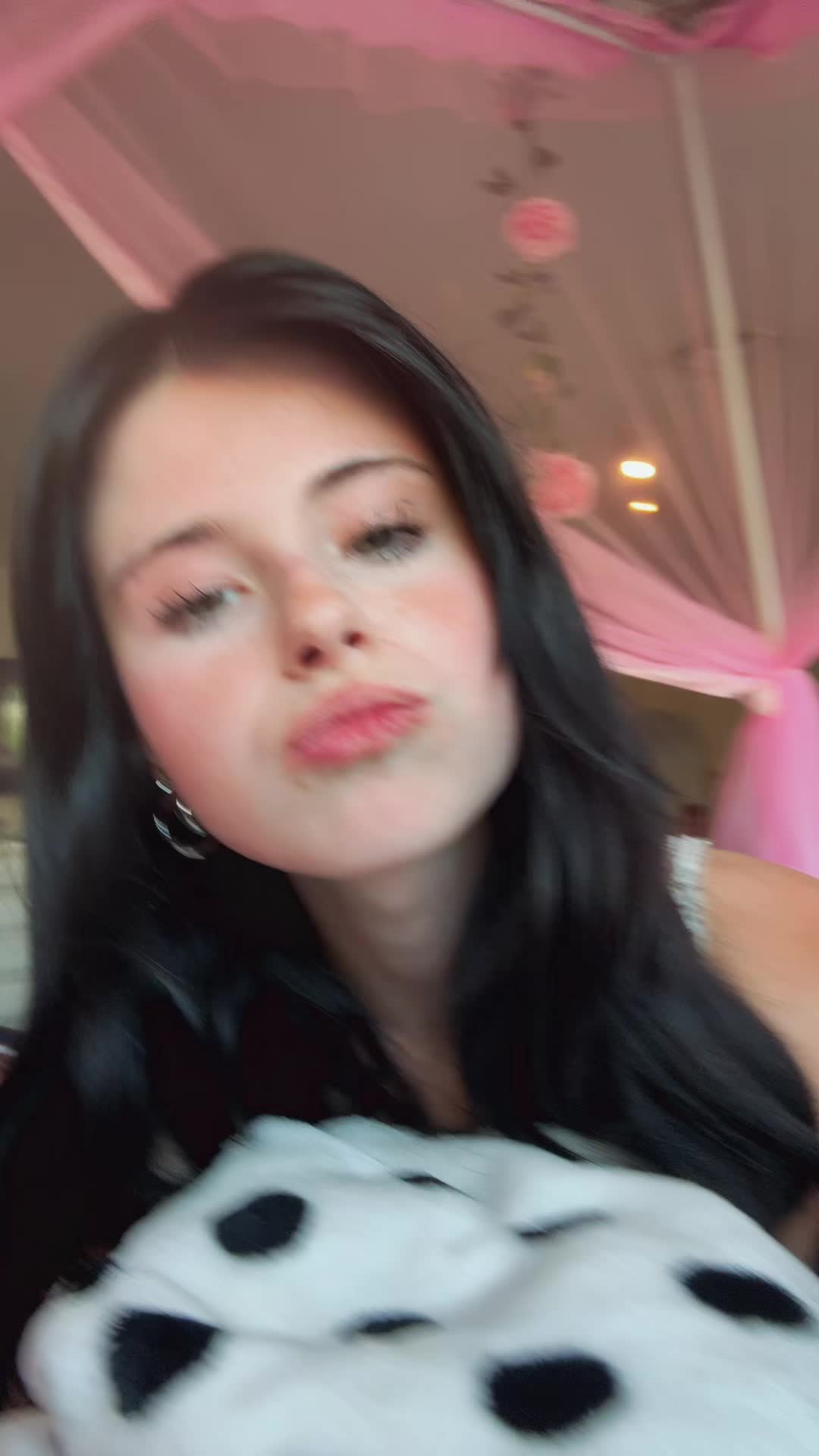 @tay ⟢
