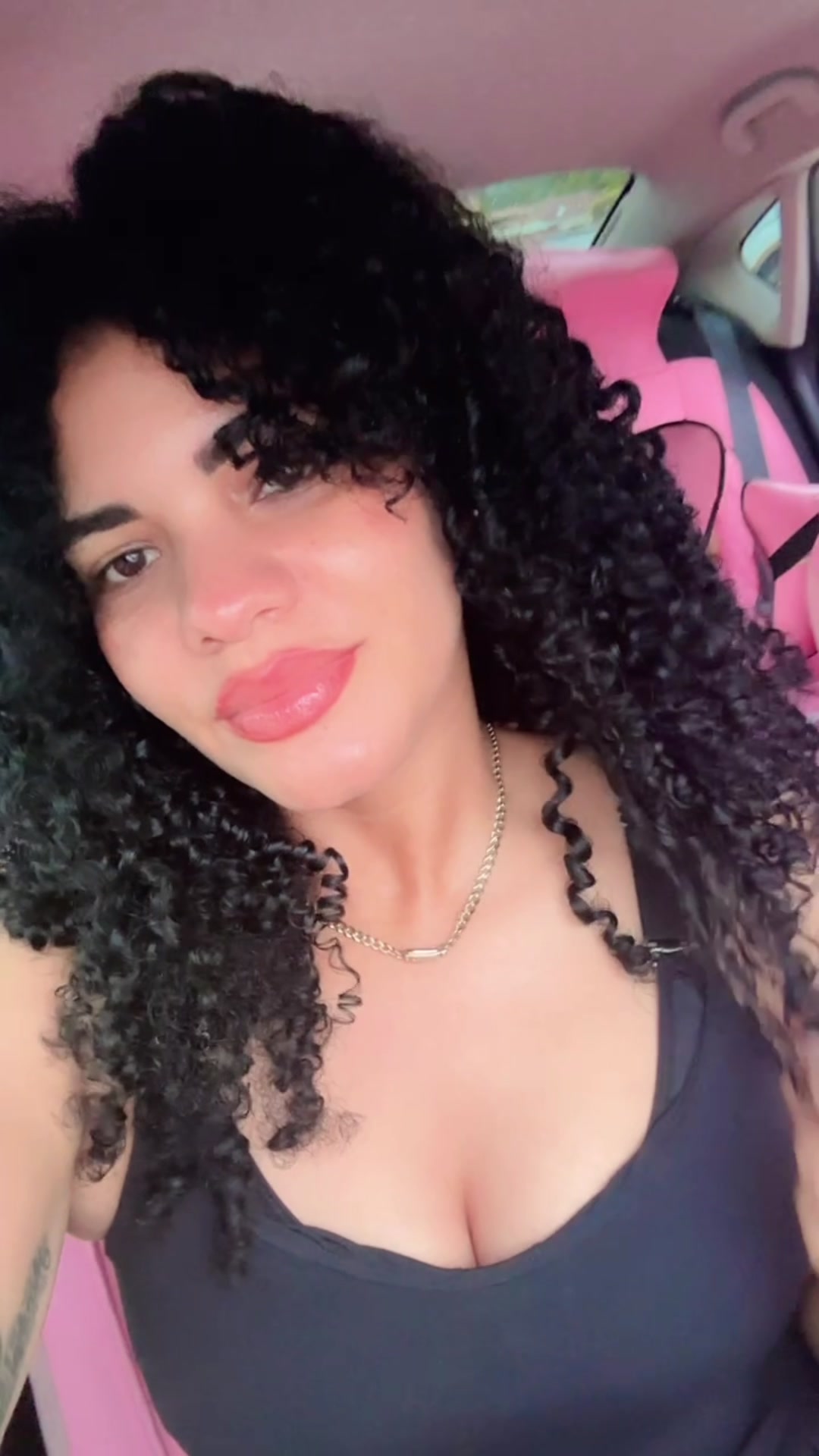 @Yessi la mulatica