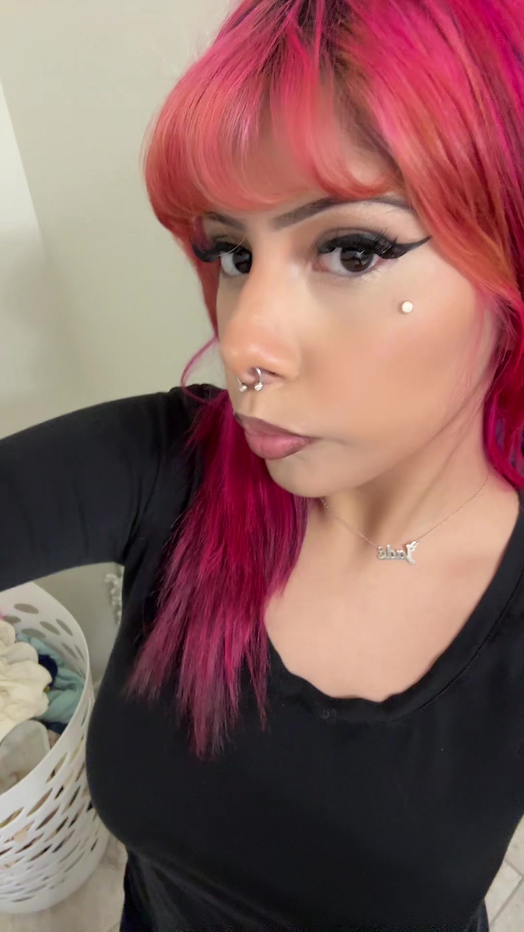 @Jade