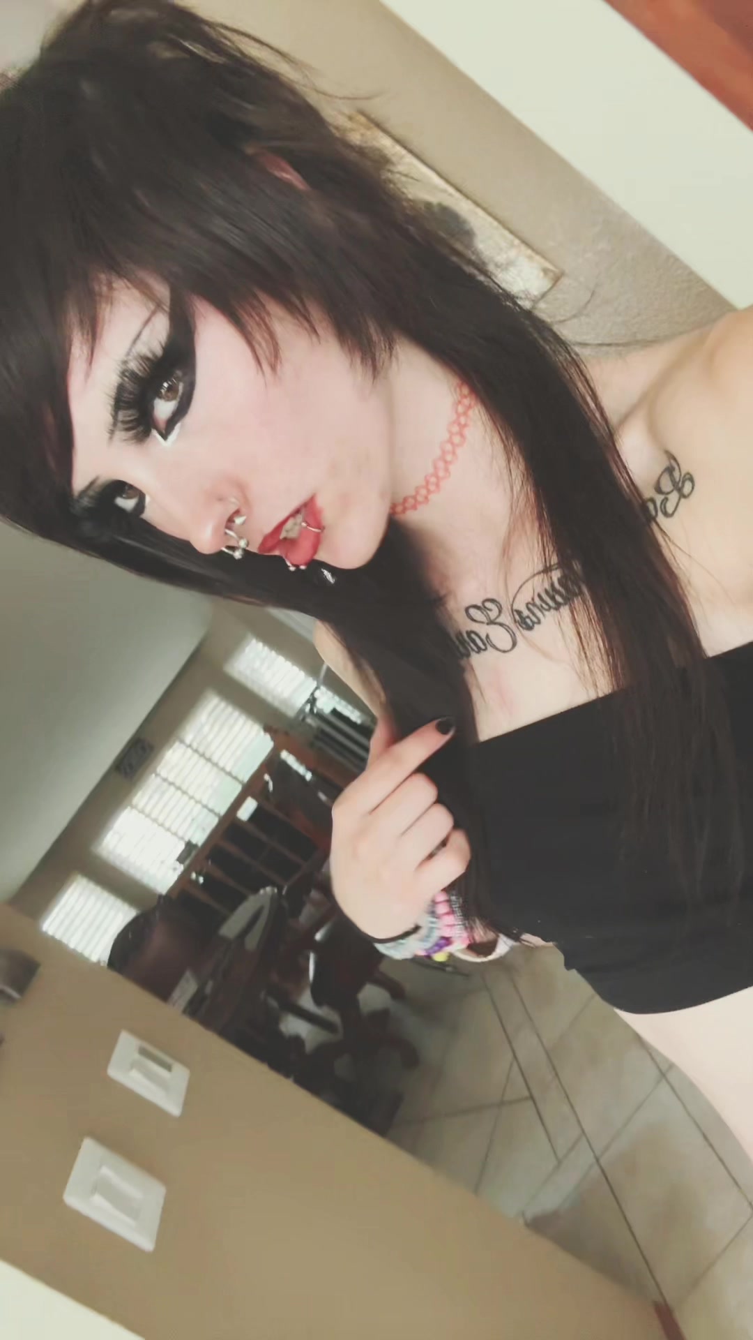 @kr33py_k3ll3y