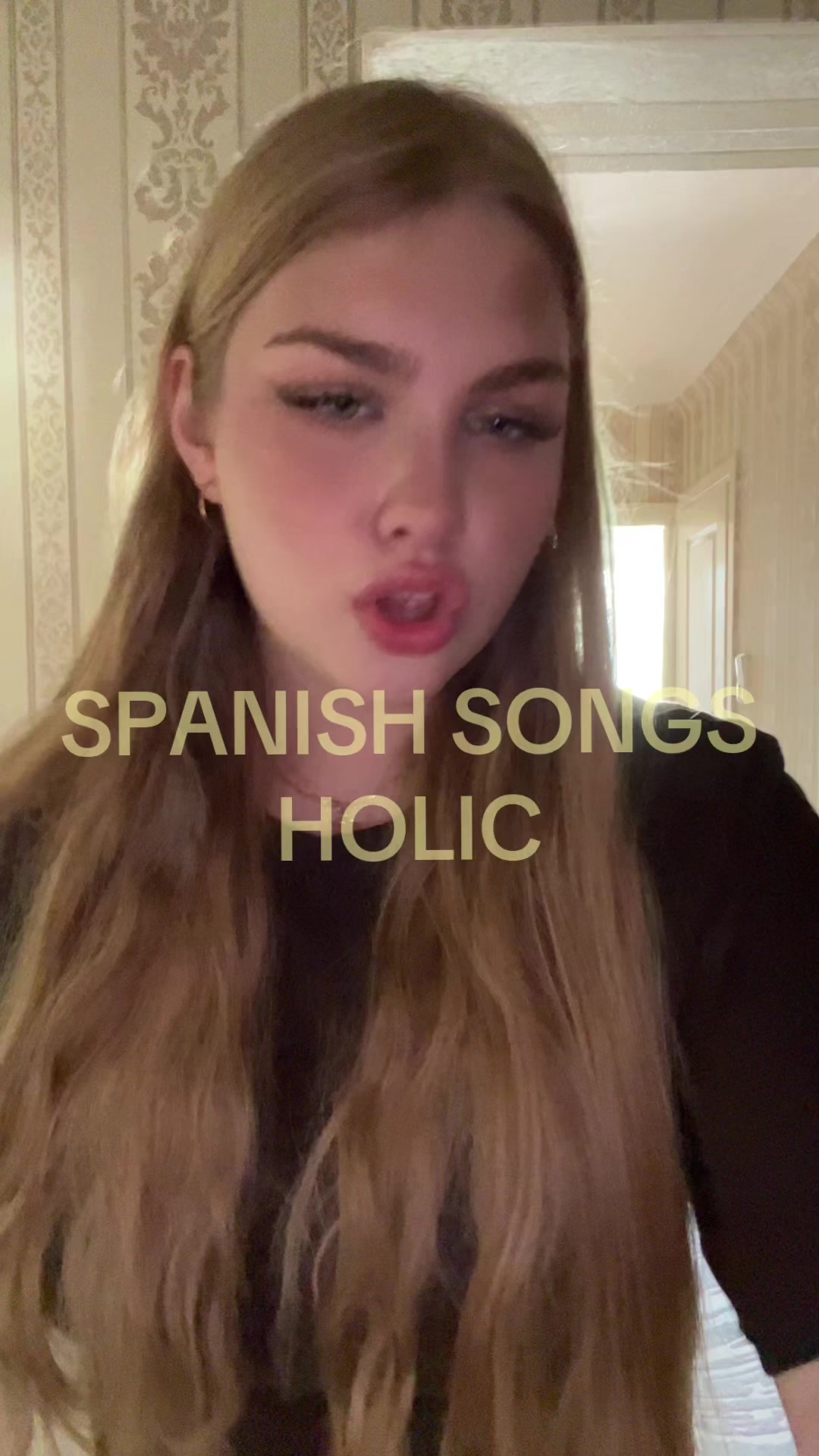 @М.