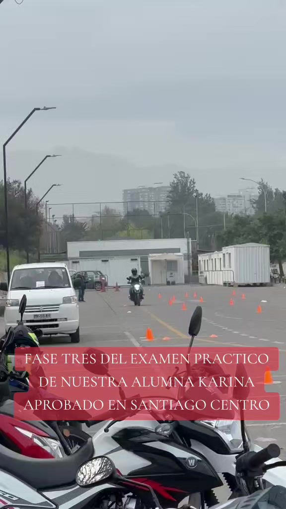 @CLASESDEMOTO.GIXXERMANIA