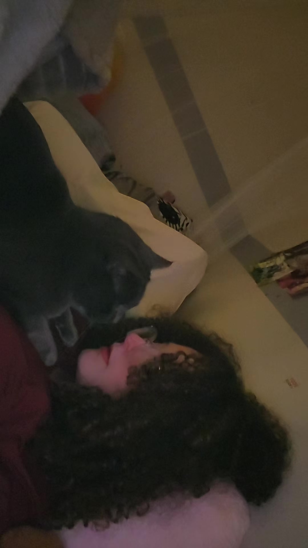 @𝑢𝑟𝑓𝑎𝑣𝑣_𝐿𝑖𝑙𝑦𝑦💋