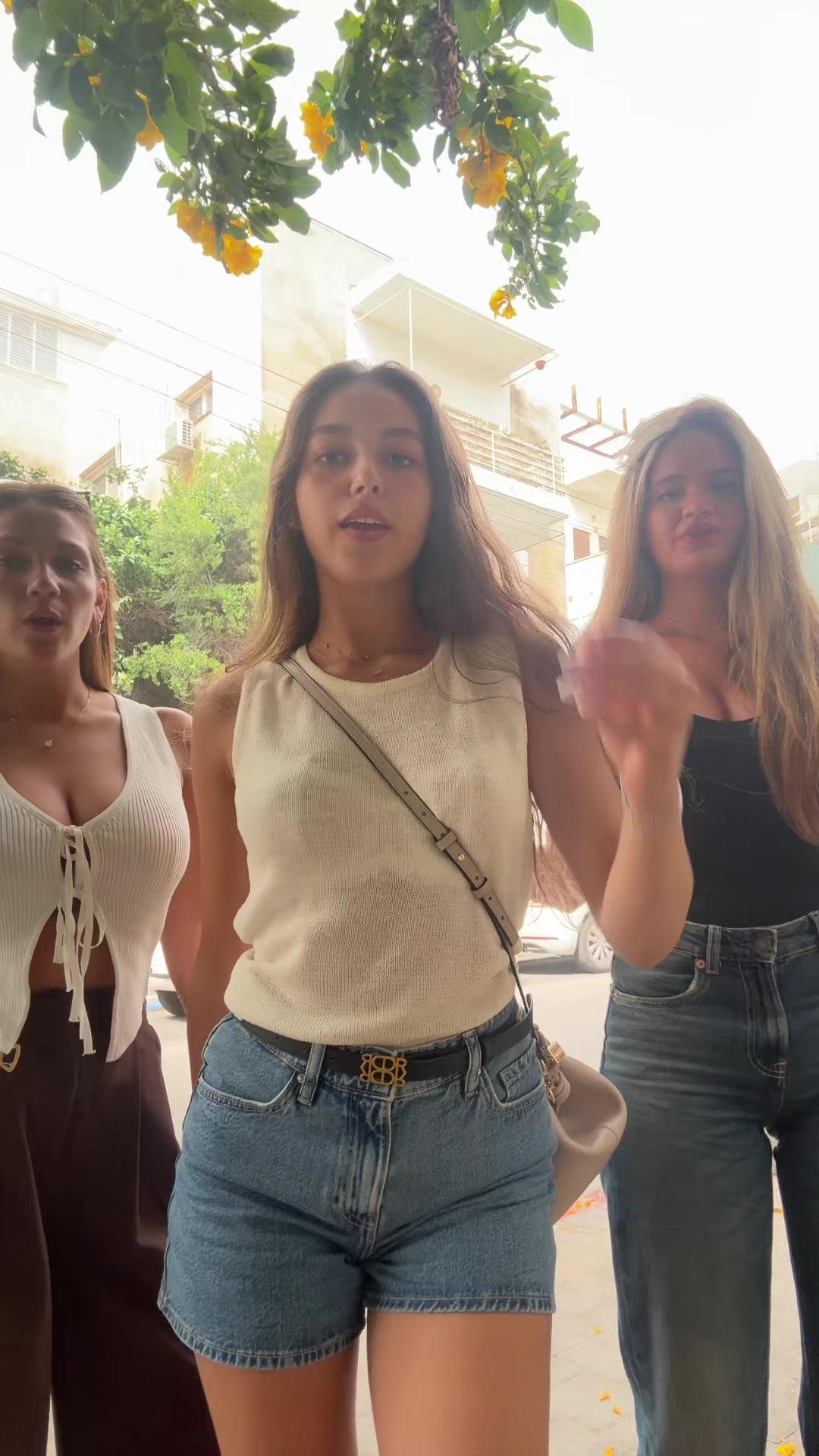 @LIA SAMARA