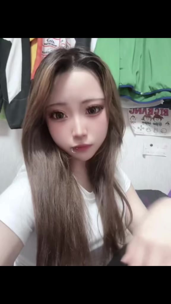 @るんるん