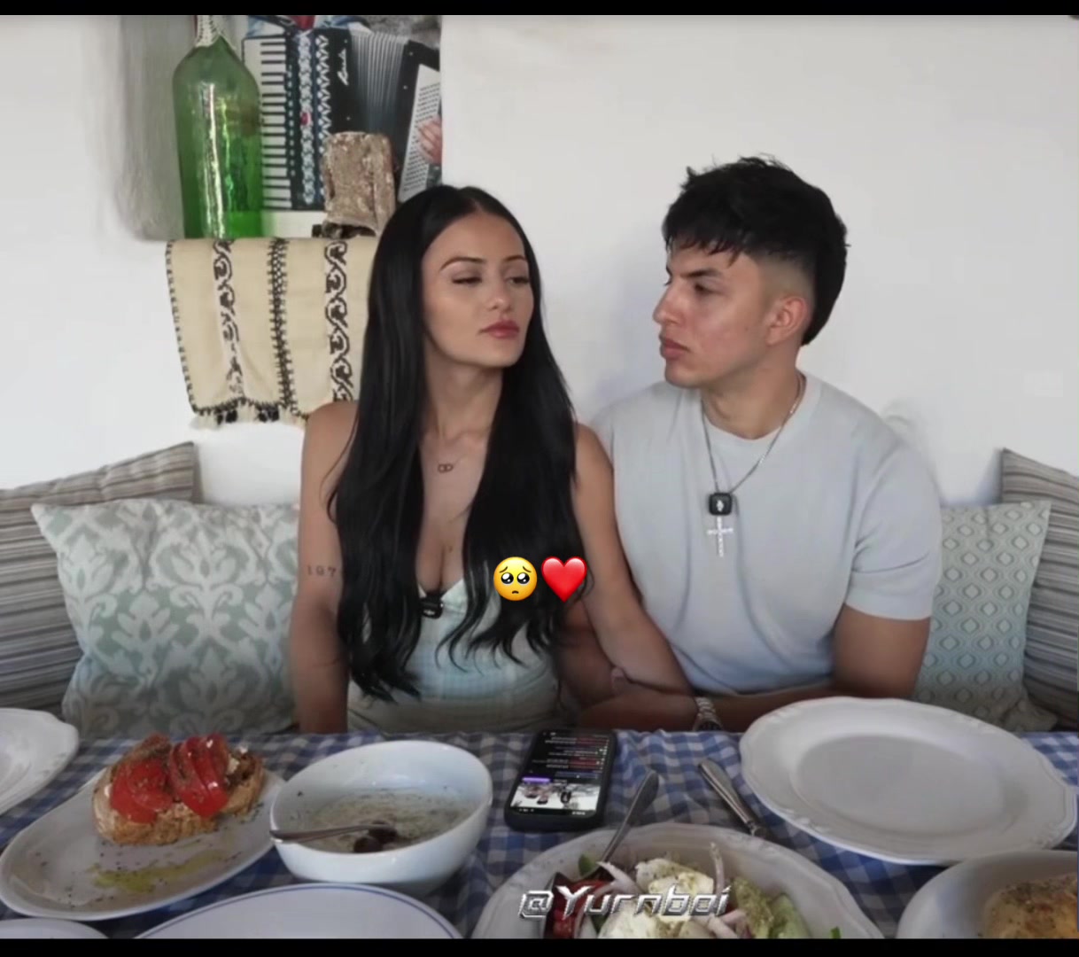 @jevee11111