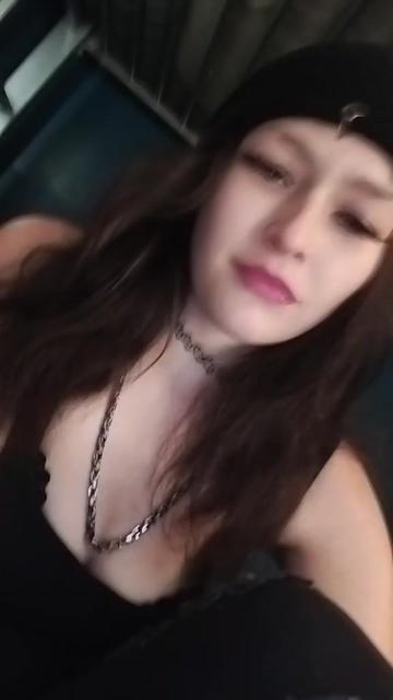 @skatergirl420