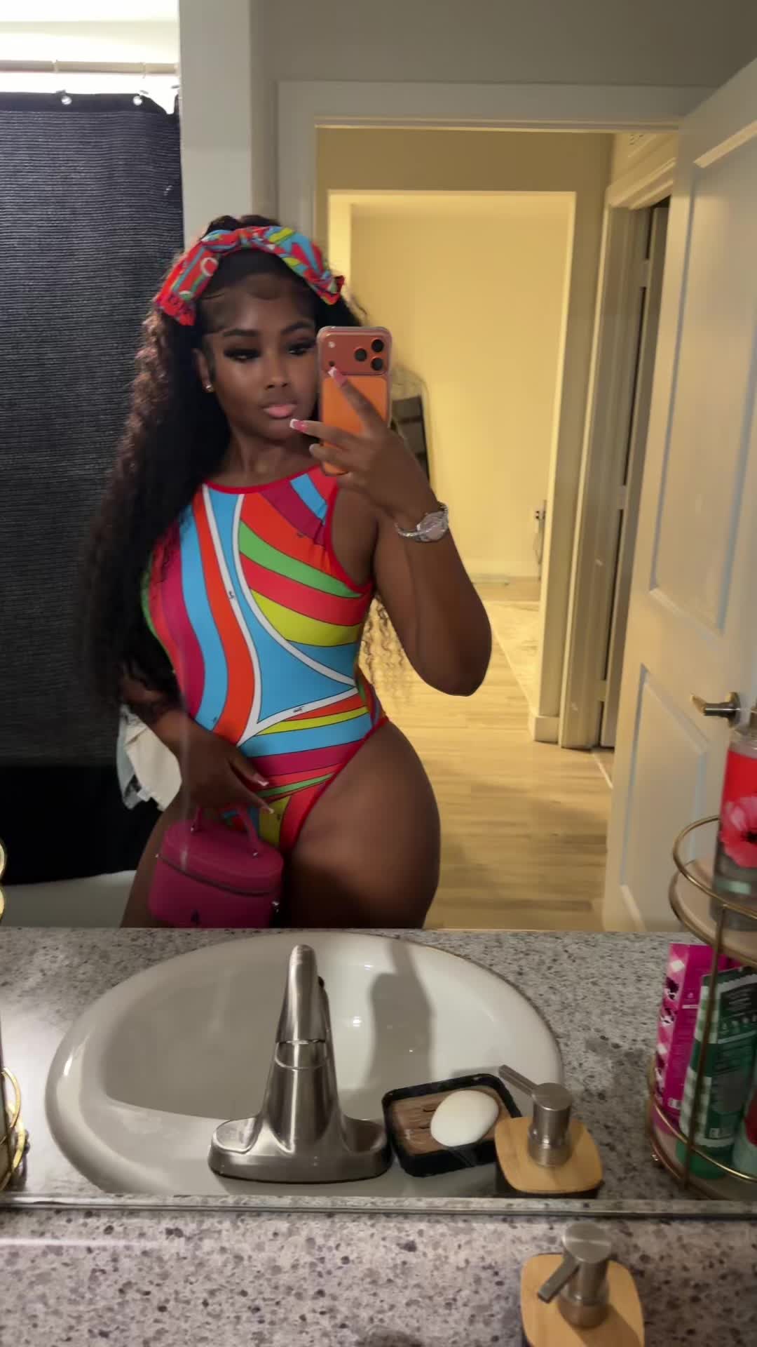 @Kenya 🎀