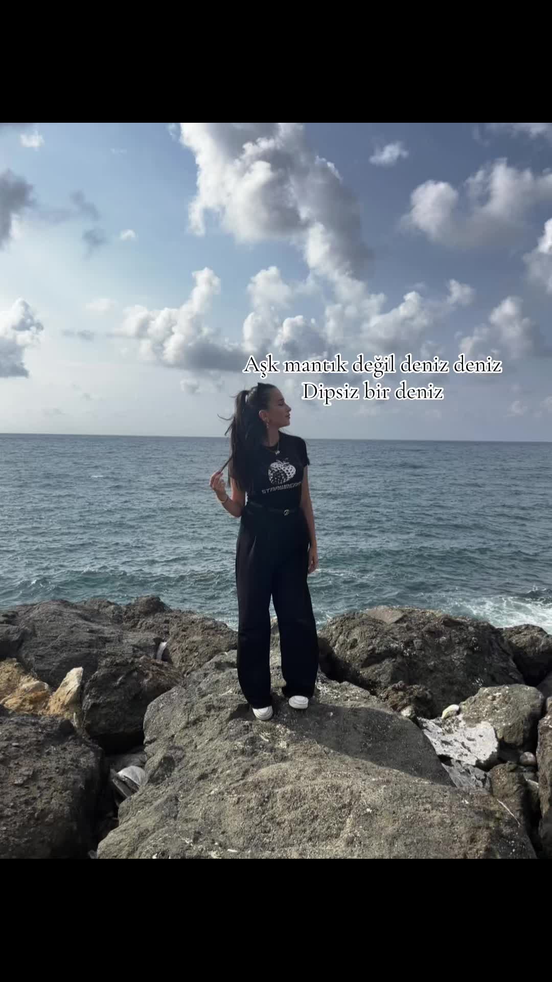 @𝕰𝖑𝖆