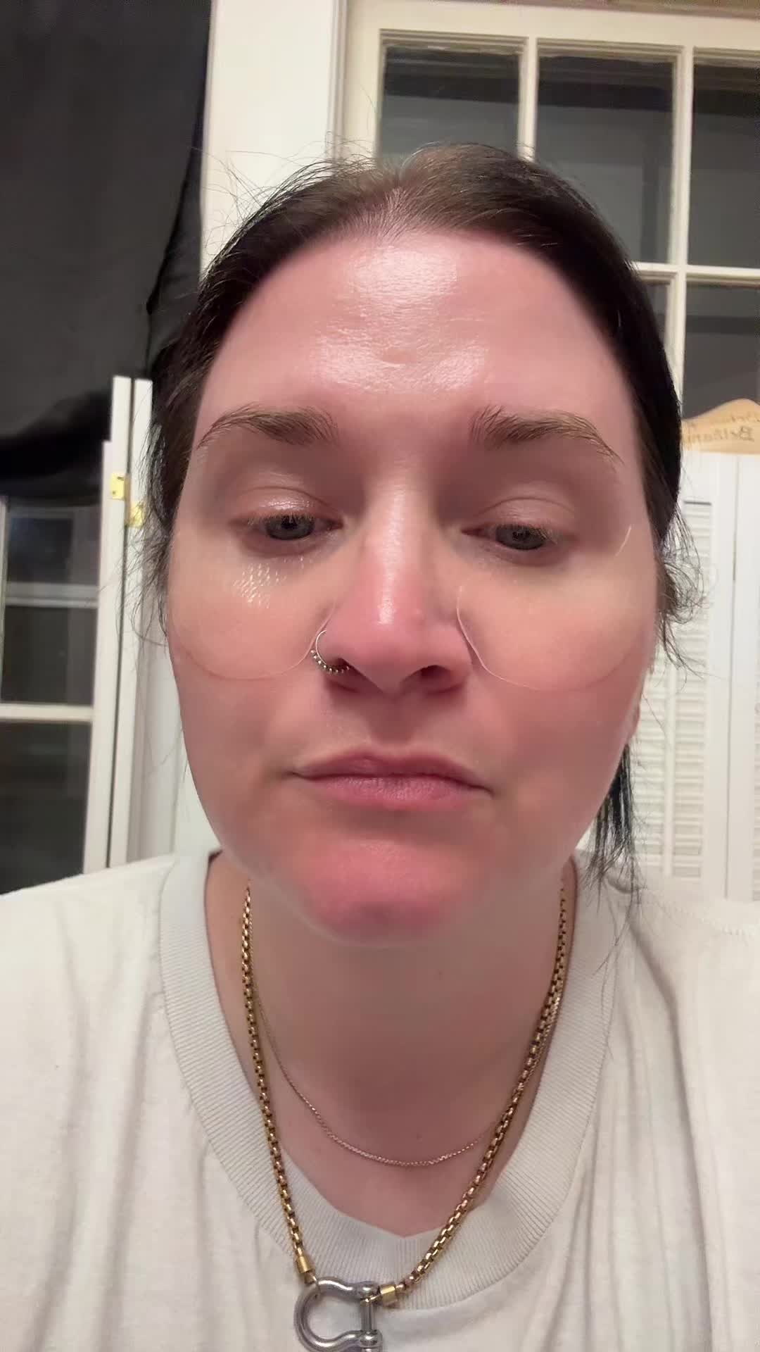 @Bee