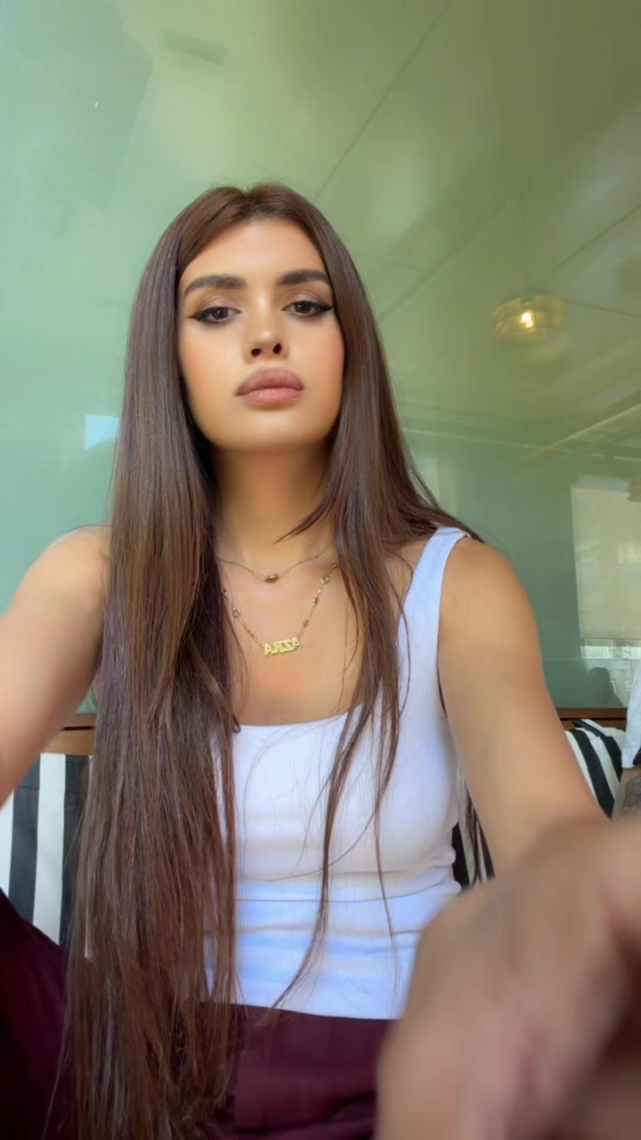 @Azra Edebalı