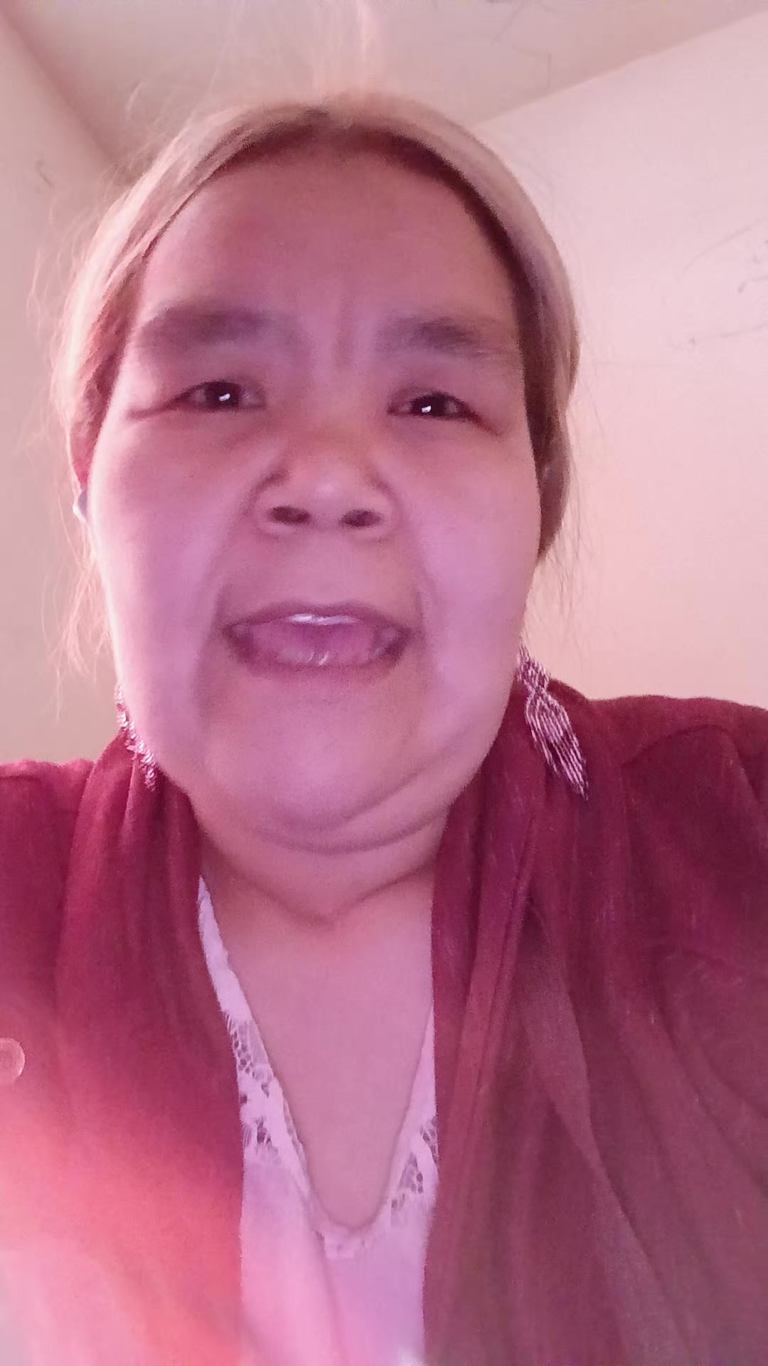 @Ellen Ullulaq
