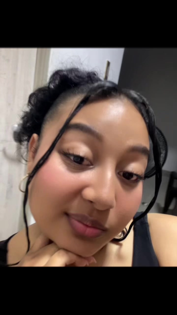 @Luna💗