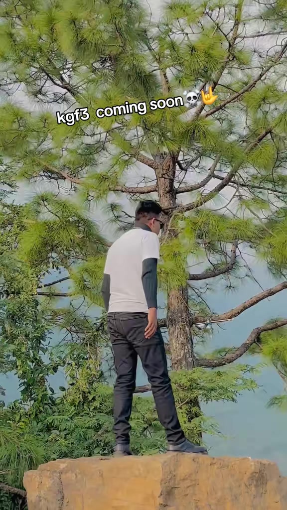 @AK_47⚔️👑 🕉️