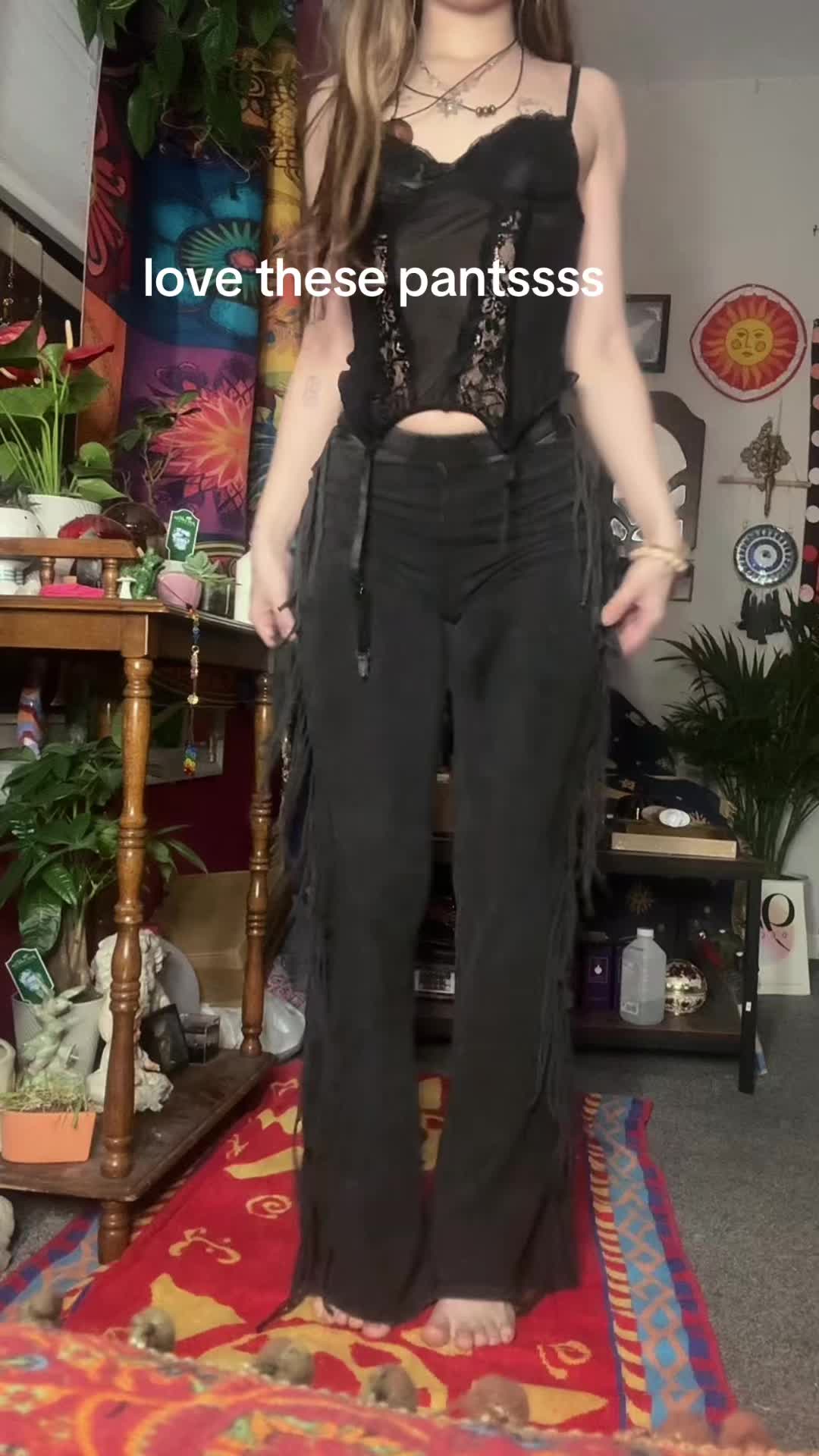 @Kiki