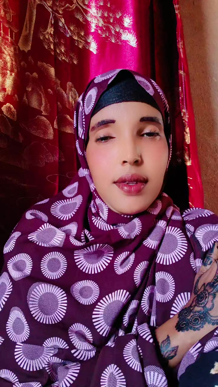 @Ayeeyo Xaliimo