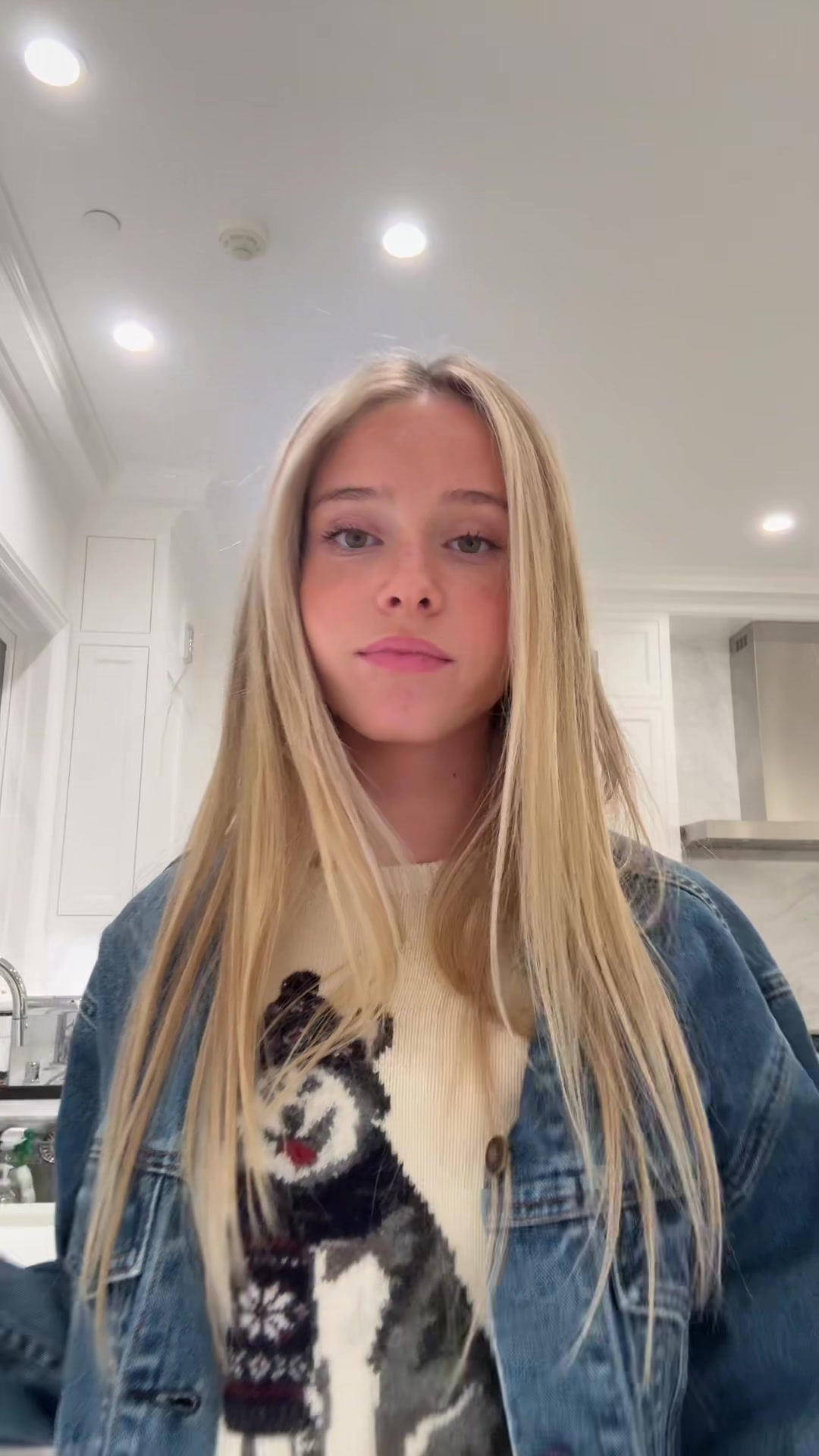@ℰ𝒱