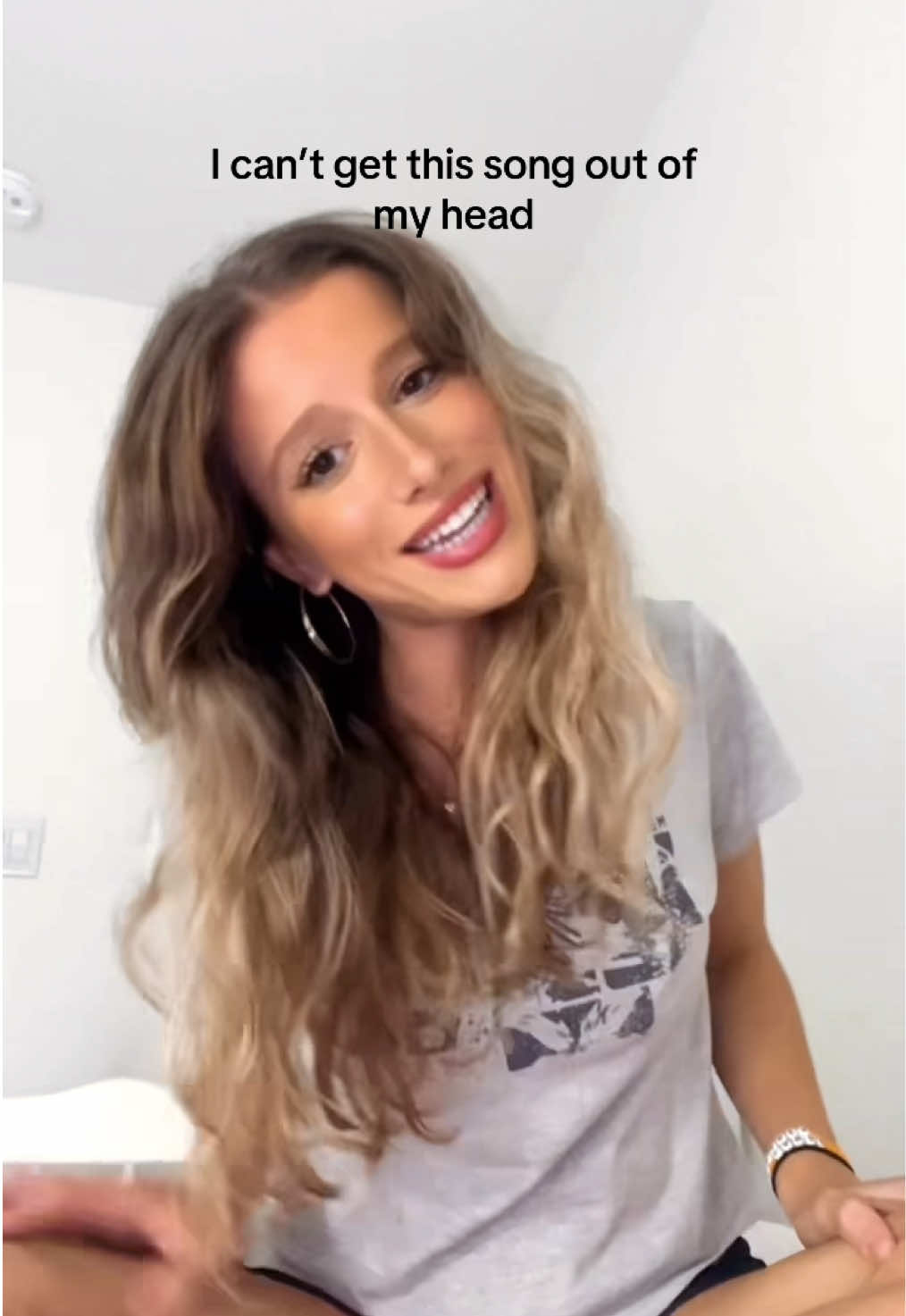 @carly