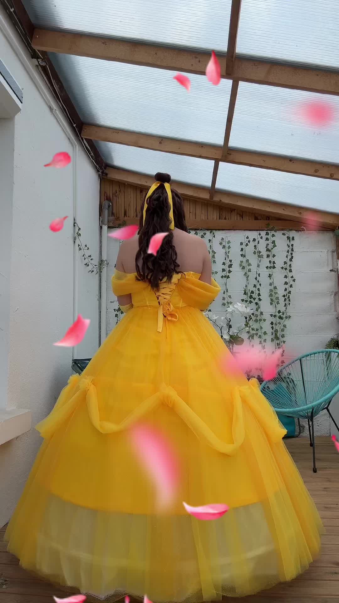 @lady.cosplay.