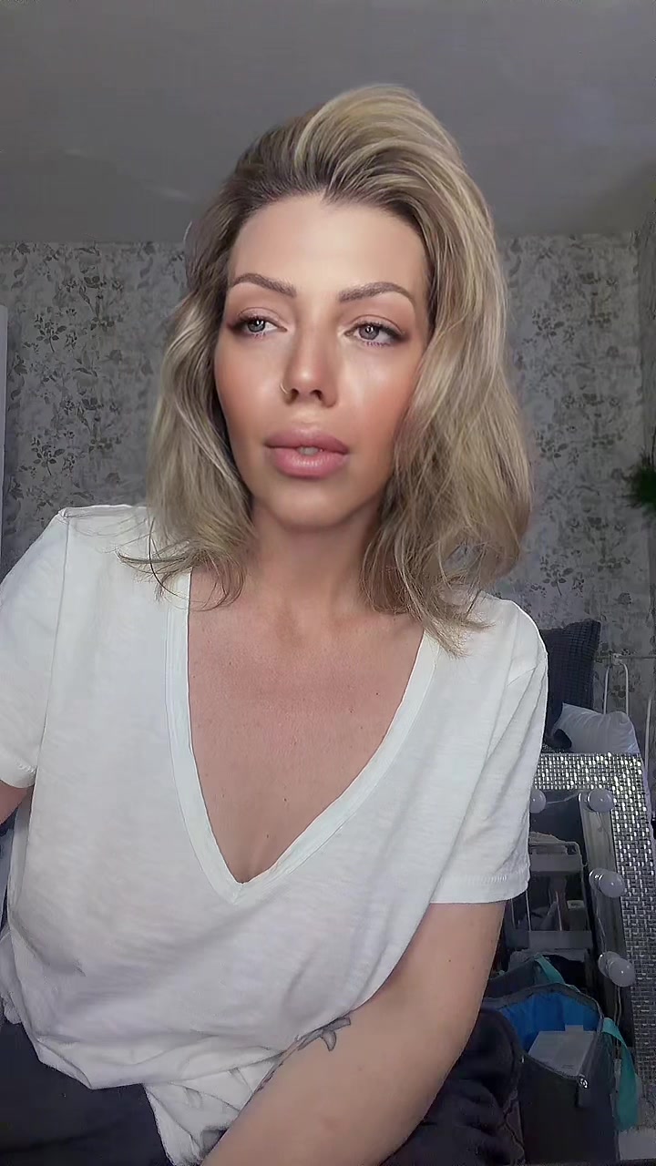 @♥️🐂NIKI 🍩♥️