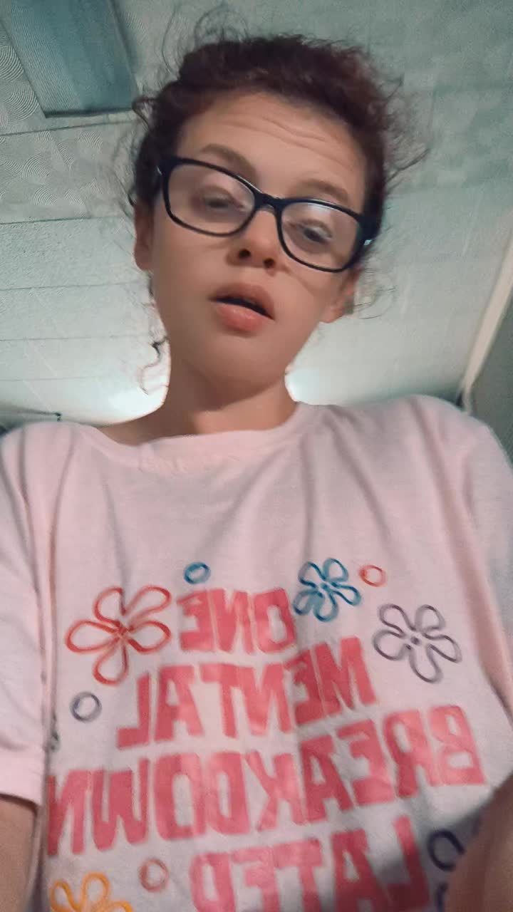 @Kay🐰🐞
