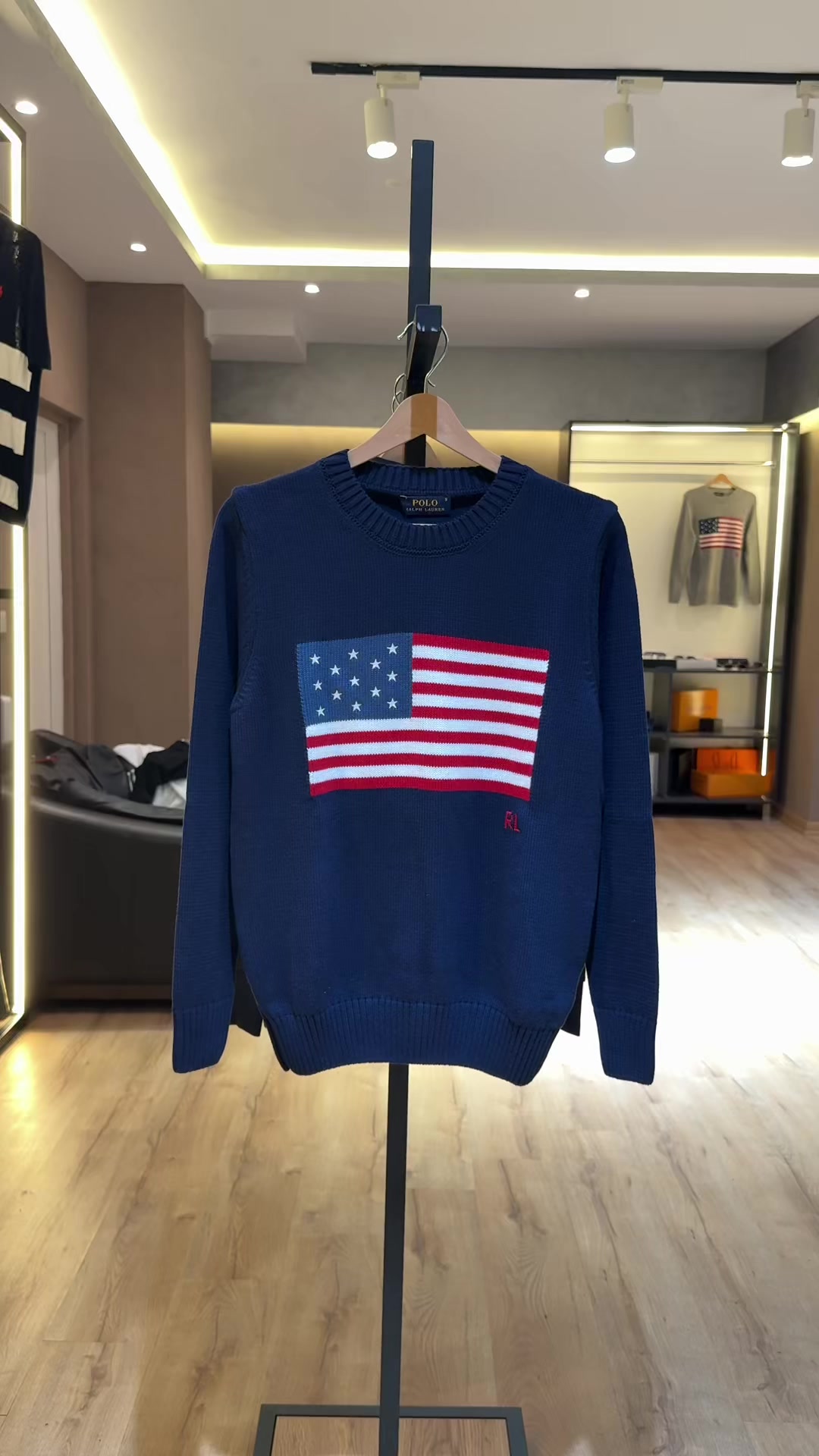 @REAL WEAR