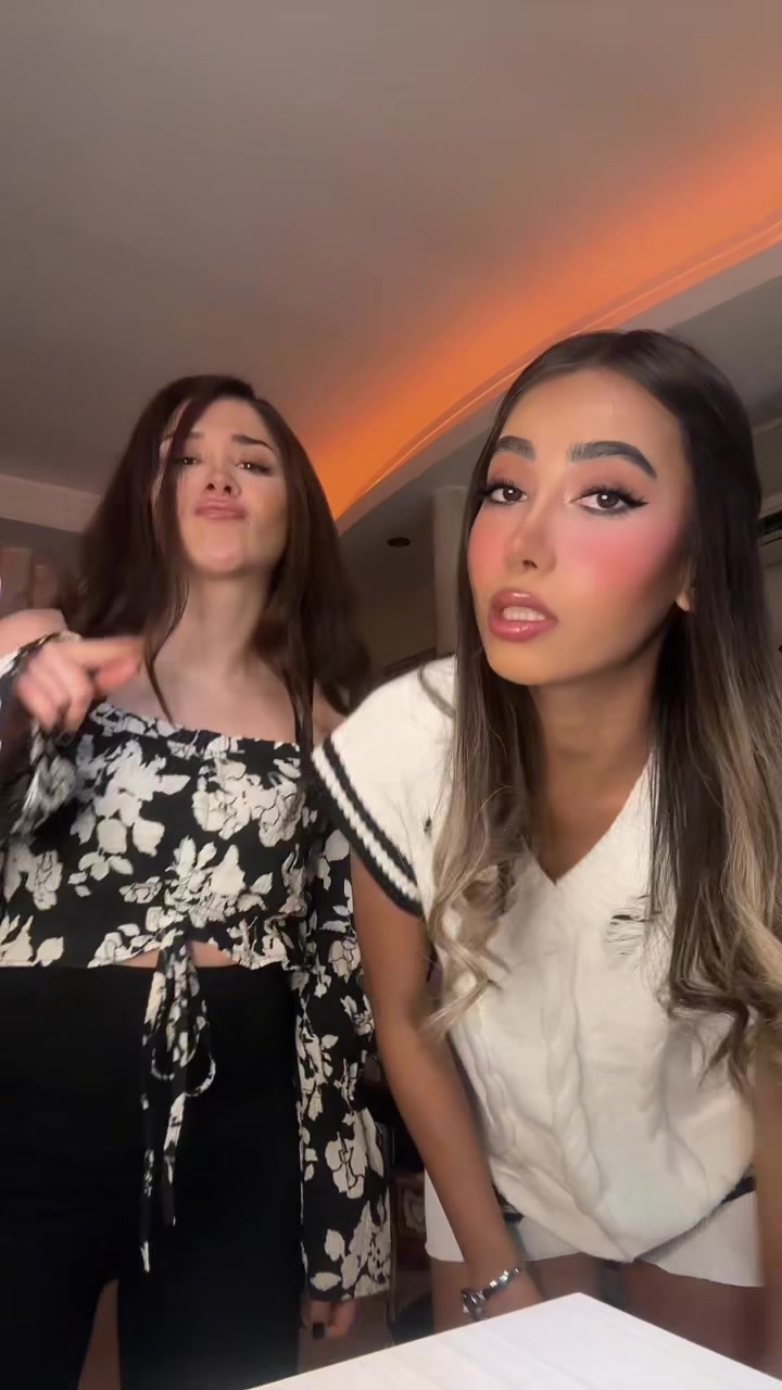 @FF