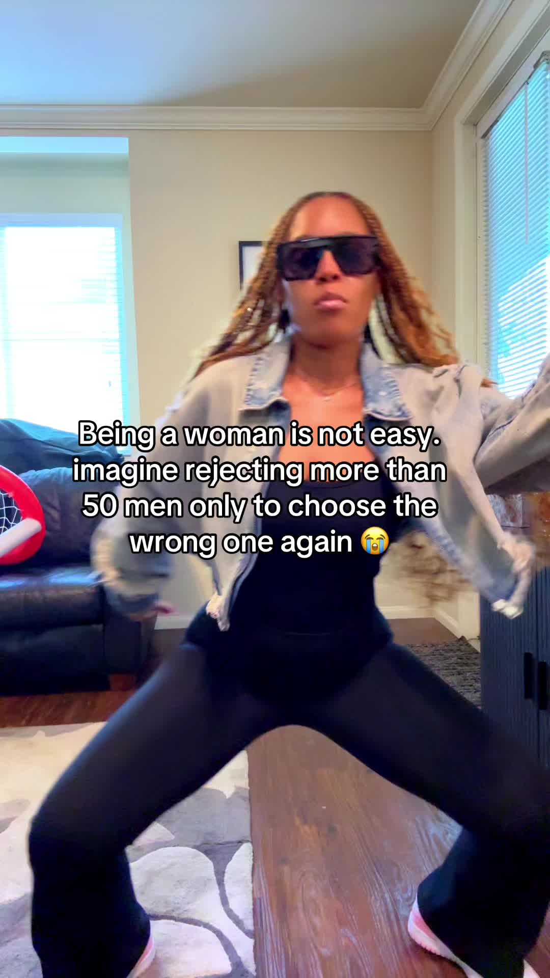 @Holly B | Lifestyle + Laughs