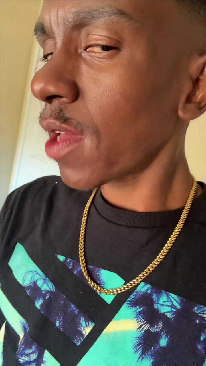 @🤴MrKingTaki27👑