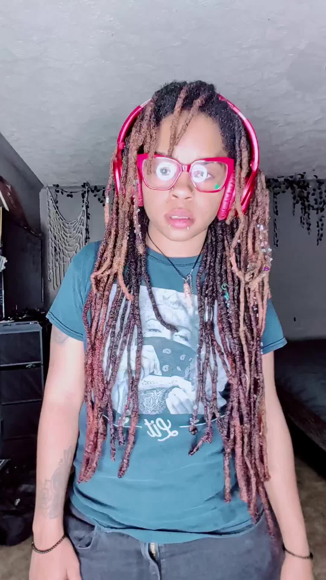 @ScarletEnigma.exe