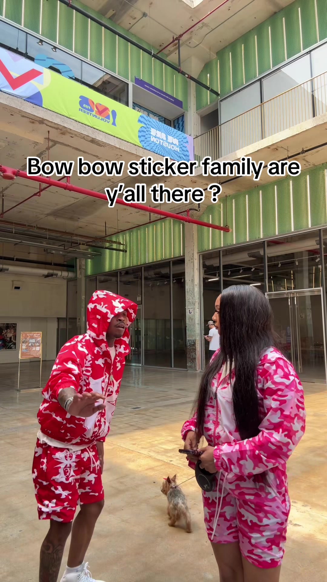 @famouscamm3