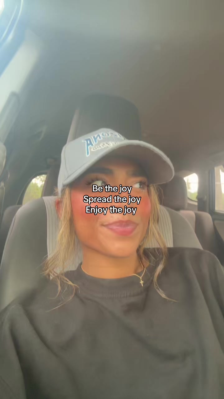 @hiranya_g