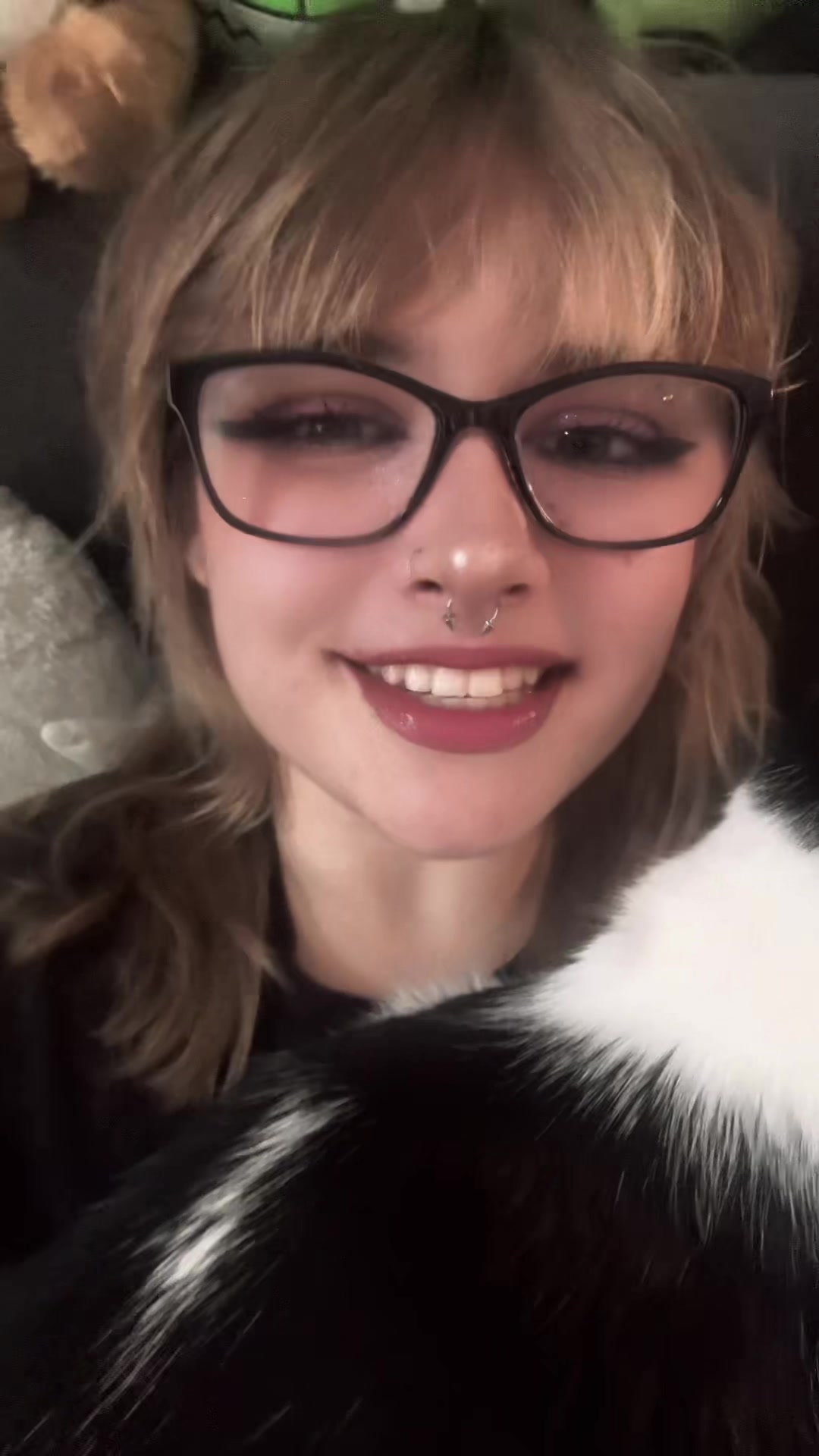@Bat 🦇