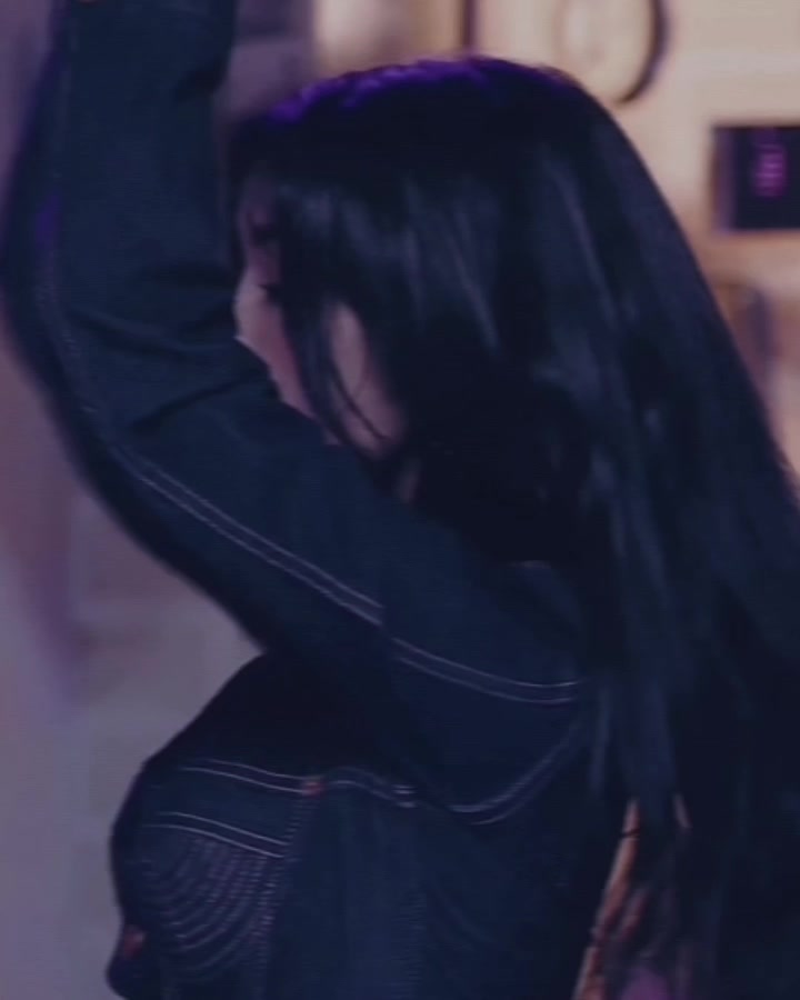@D1VANAE